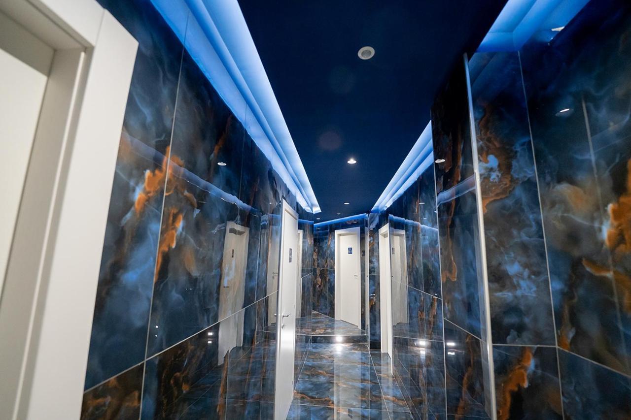 Greros H. Rooms Napoli Centro By Clapa Group Dislocated Hospitality Exterior photo