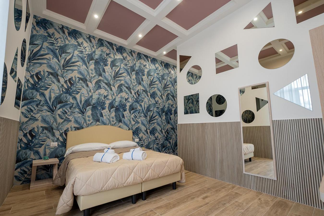 Greros H. Rooms Napoli Centro By Clapa Group Dislocated Hospitality Exterior photo