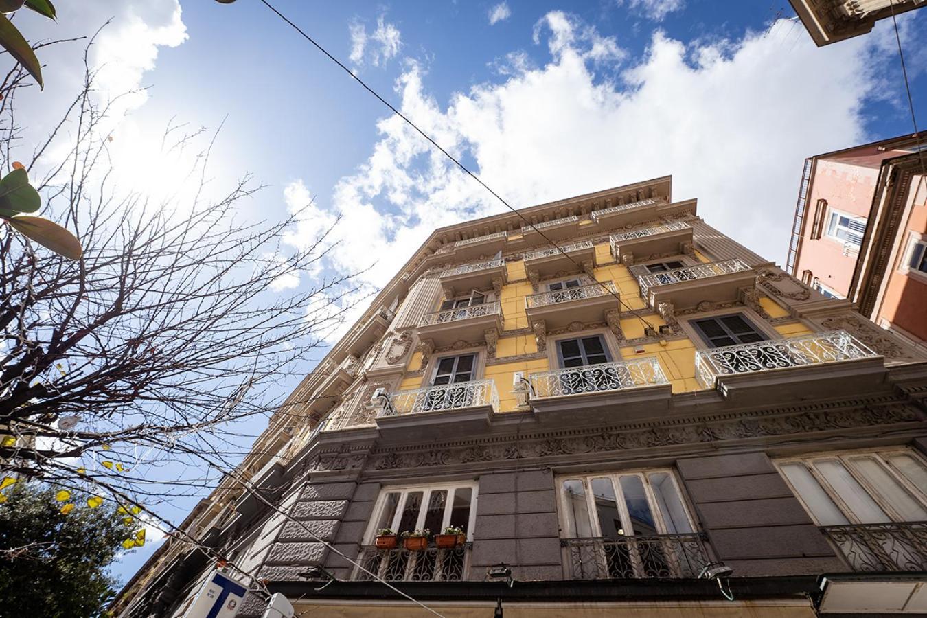 Greros H. Rooms Napoli Centro By Clapa Group Dislocated Hospitality Exterior photo
