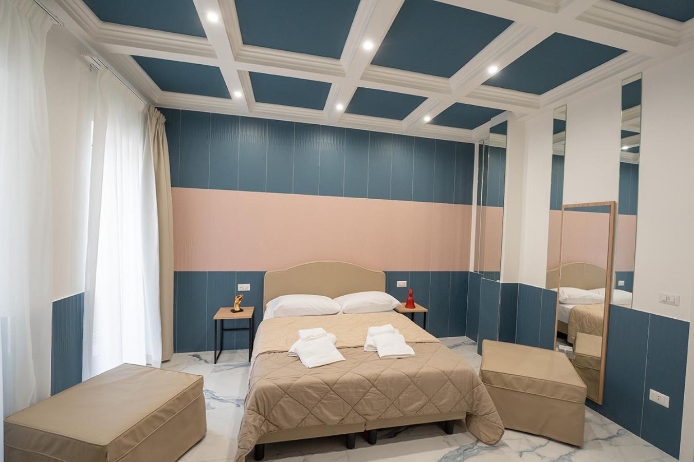 Greros H. Rooms Napoli Centro By Clapa Group Dislocated Hospitality Exterior photo